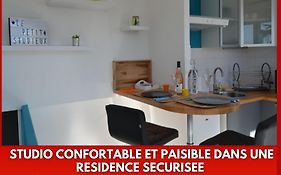 Le petit studieux - Parking - Animaux acceptés - Centre ville accessible à pied